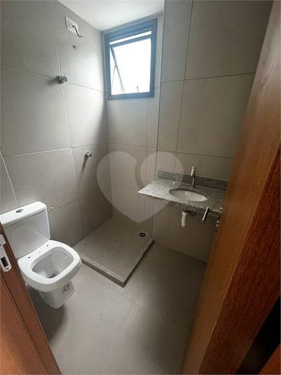 Foto REO1122611
