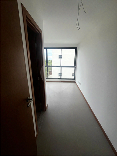 Foto REO1122611