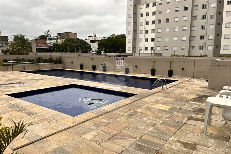Foto REO1122628