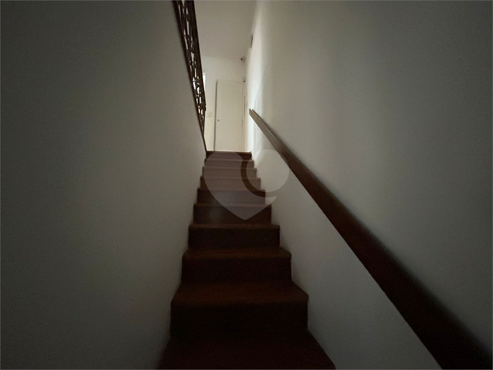 Foto REO1122636