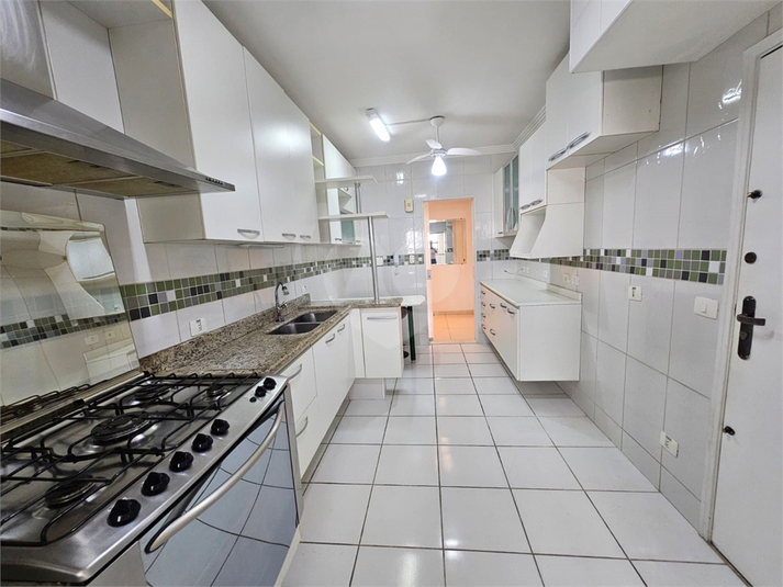 Foto REO1122637