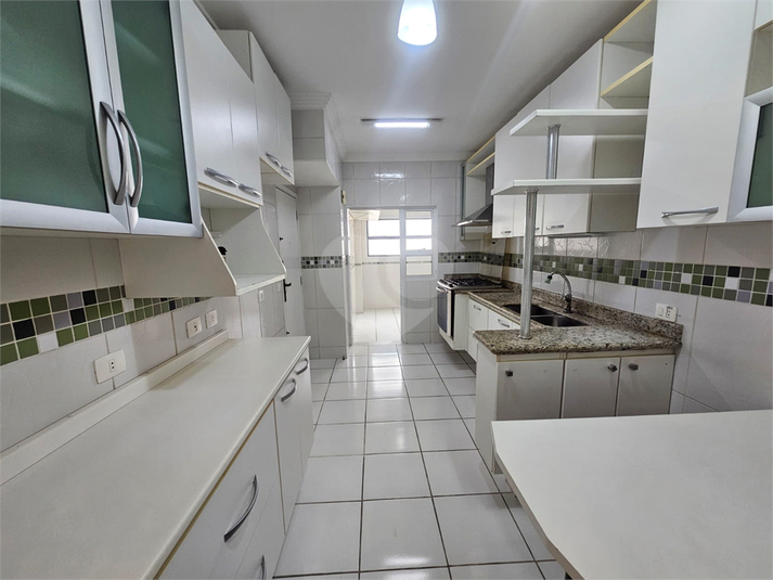 Foto REO1122637