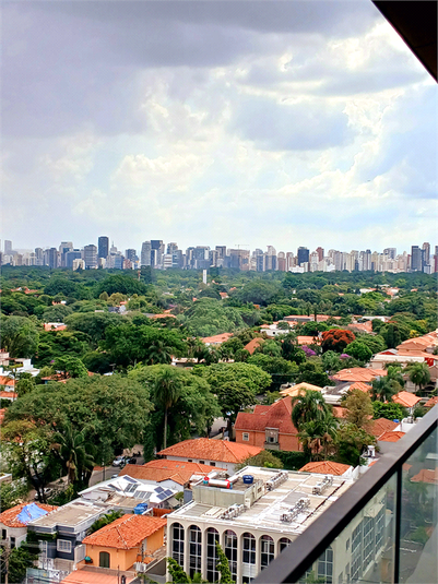 Foto REO1122639