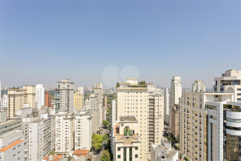 Foto REO1122641