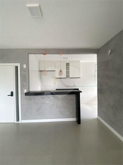 Foto REO1122646