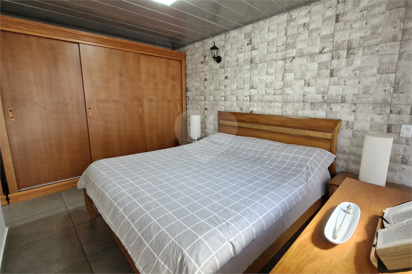 Foto REO1122649