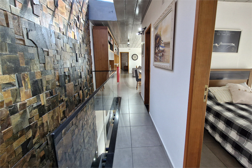 Foto REO1122649