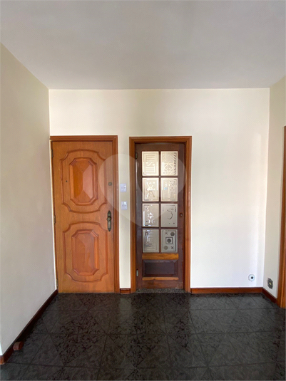 Foto REO1122654