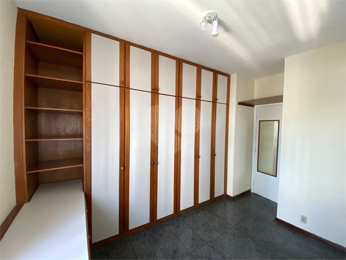 Foto REO1122654