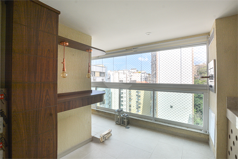 Foto REO1122655