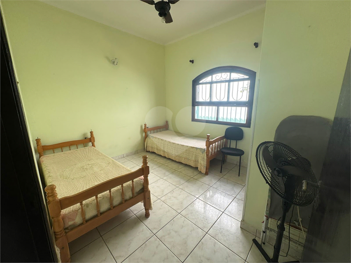 Foto REO1122678