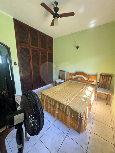Foto REO1122678