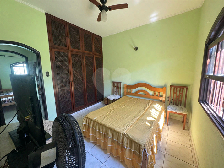 Foto REO1122678