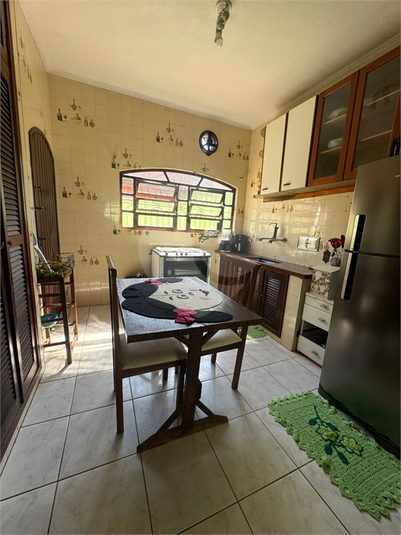 Foto REO1122678