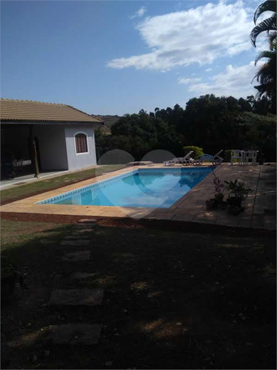 Foto REO1122708