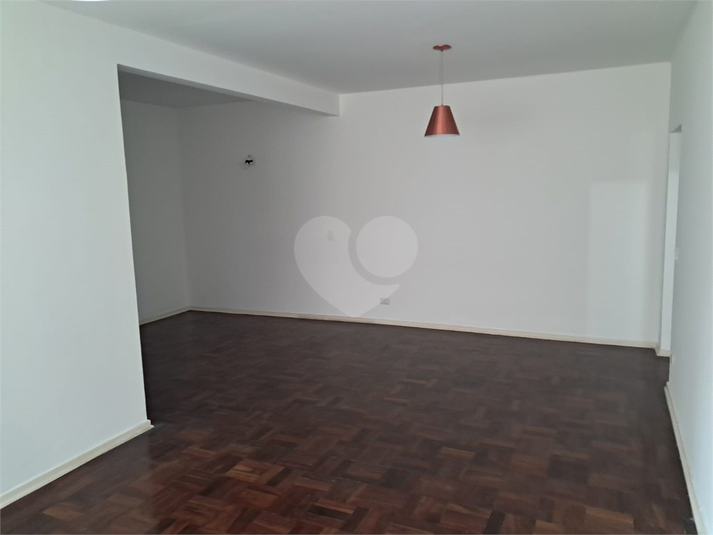 Foto REO1122745