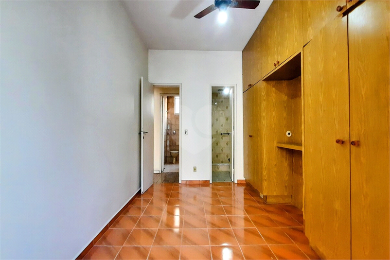 Foto REO1122746