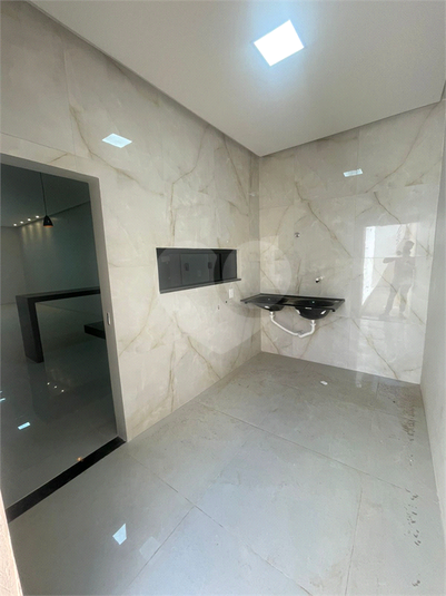 Foto REO1122754