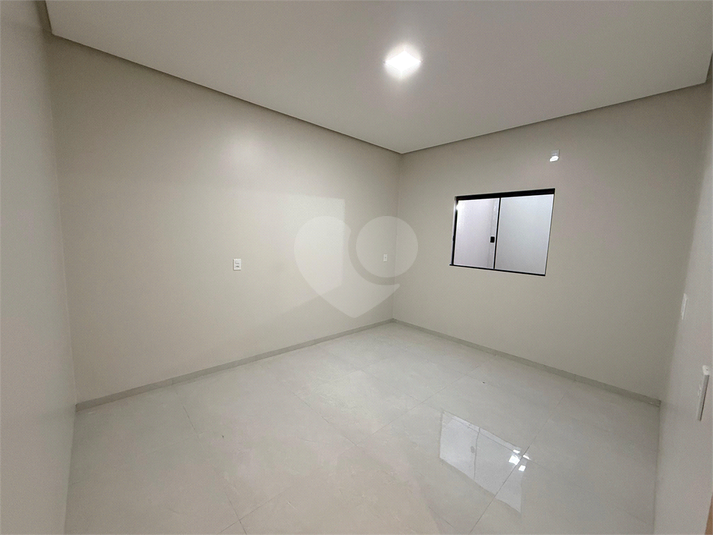 Foto REO1122761