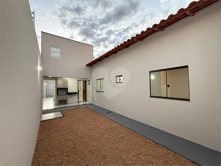Foto REO1122761