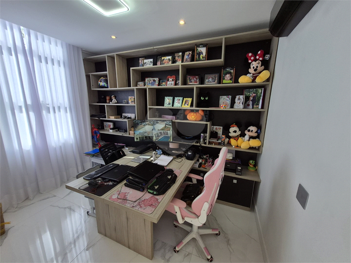 Foto REO1122763