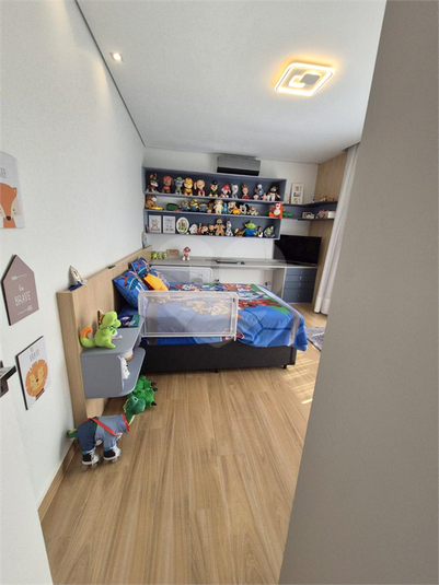 Foto REO1122763