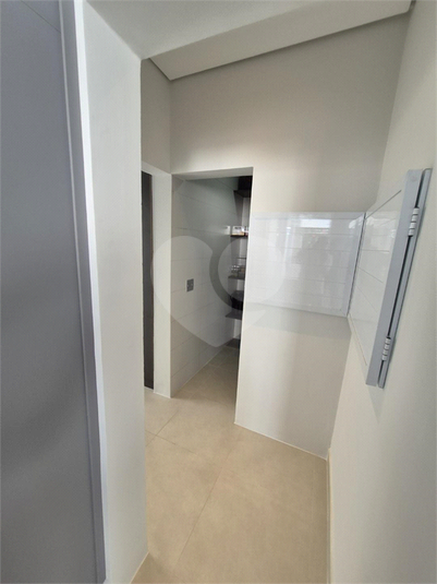 Foto REO1122763