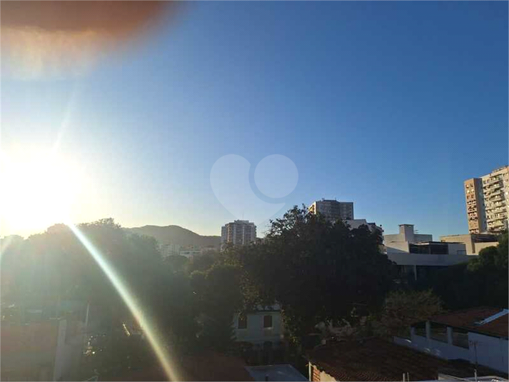 Foto REO1122775