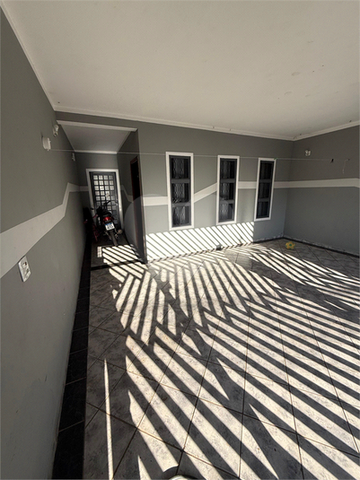 Foto REO1122788