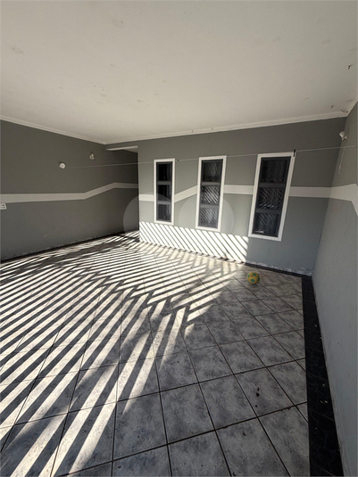 Foto REO1122788