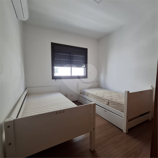 Foto REO1122795