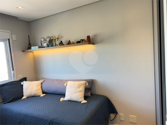 Foto REO1122806
