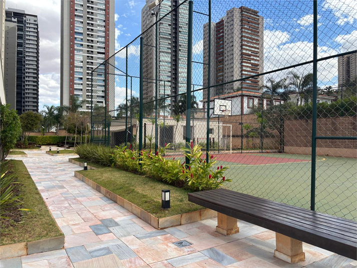 Foto REO1122809
