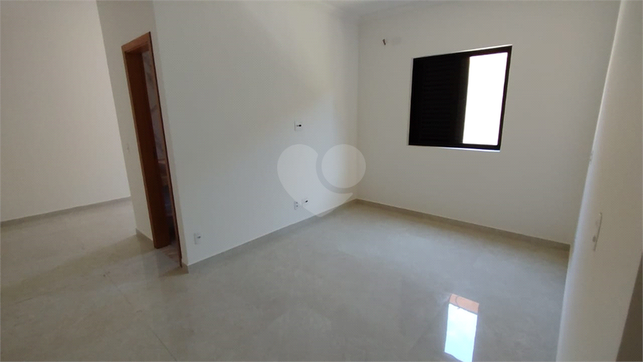 Foto REO1122811