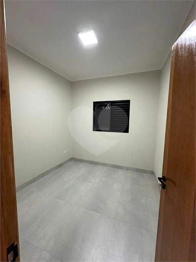 Foto REO1122824