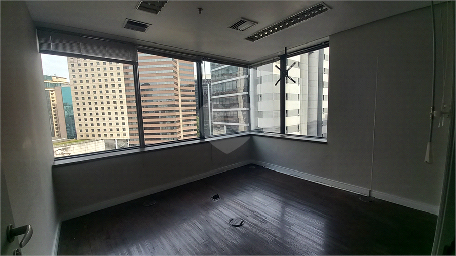 Foto REO1122830