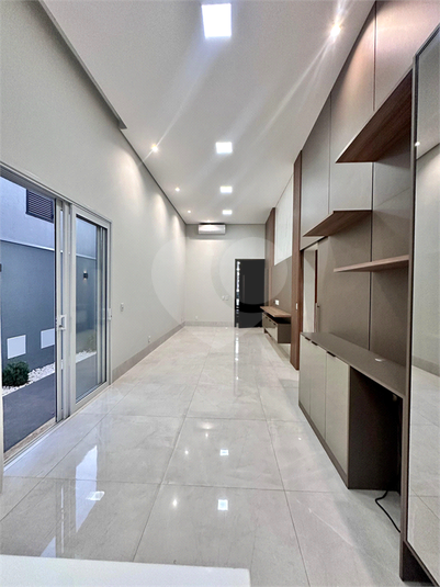 Foto REO1122864