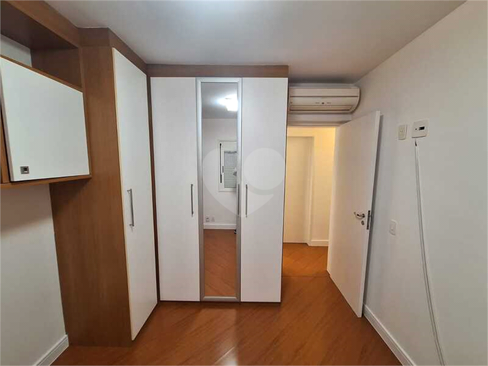 Foto REO1122870