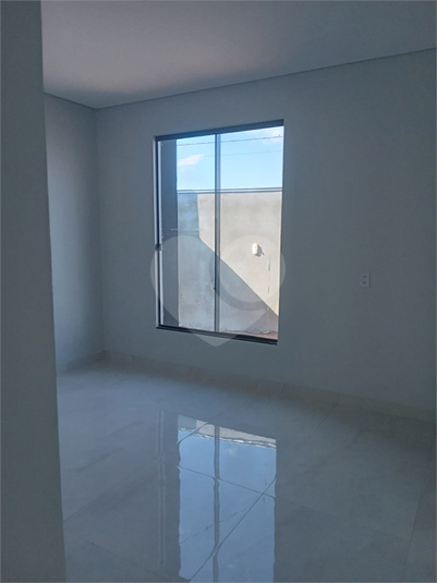 Foto REO1122885