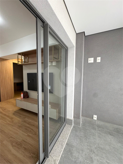 Foto REO1122887