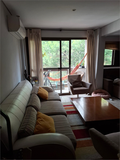 Foto REO1122895