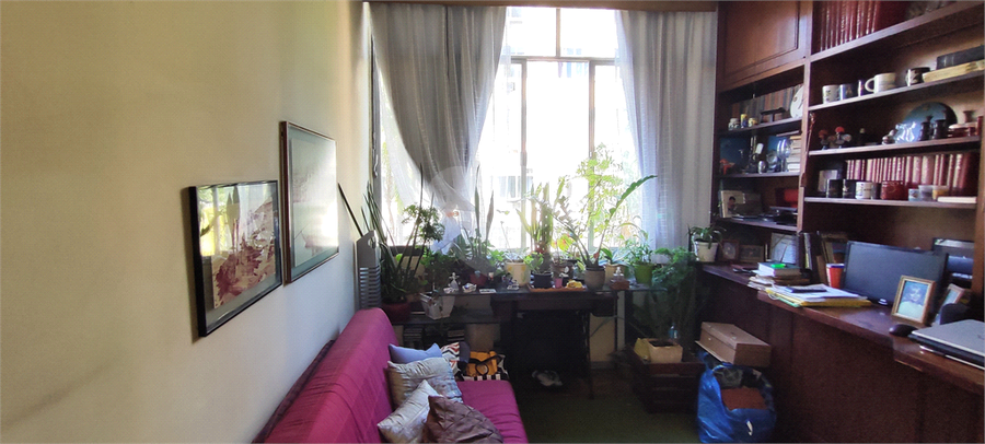 Foto REO1122896