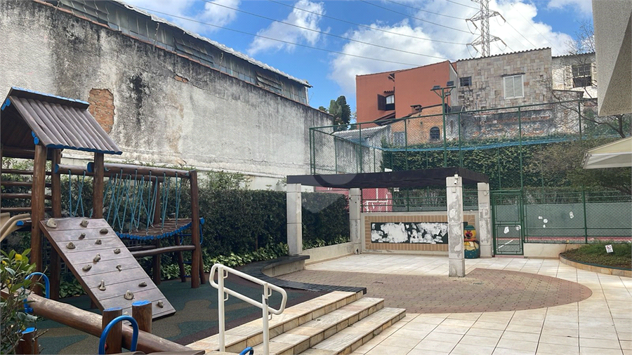 Foto REO1122901