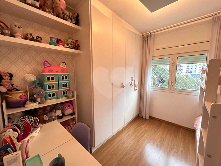 Foto REO1122904