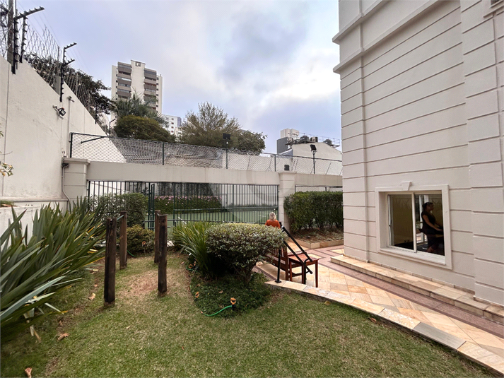 Foto REO1122904