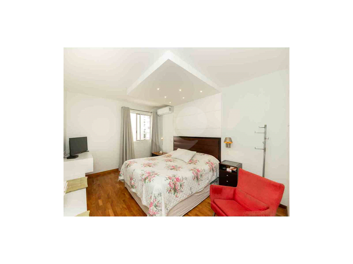 Foto REO1122906