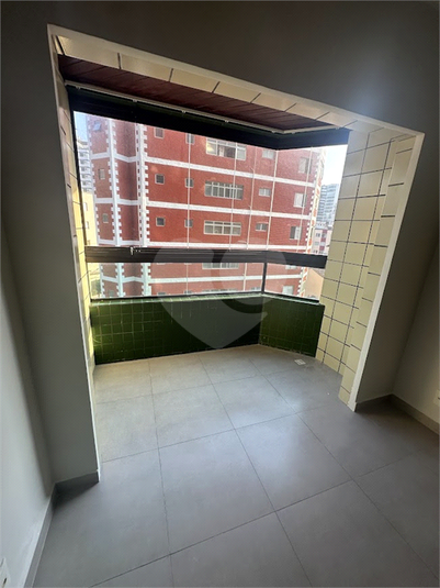Foto REO1122910
