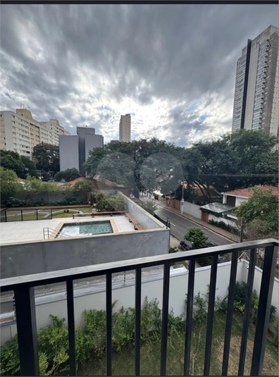 Foto REO1122926