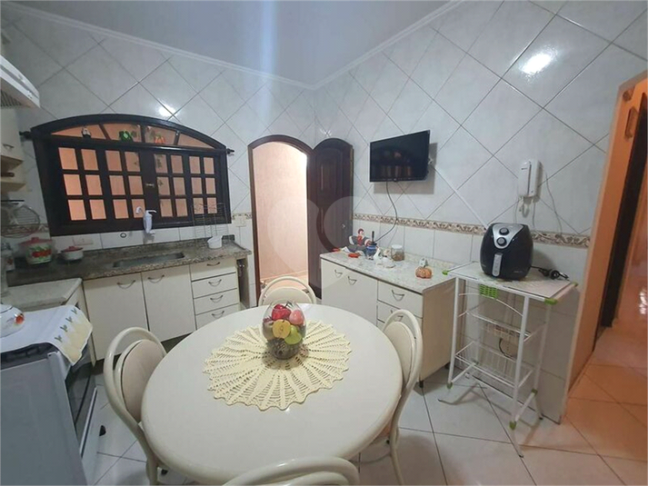 Foto REO1122930