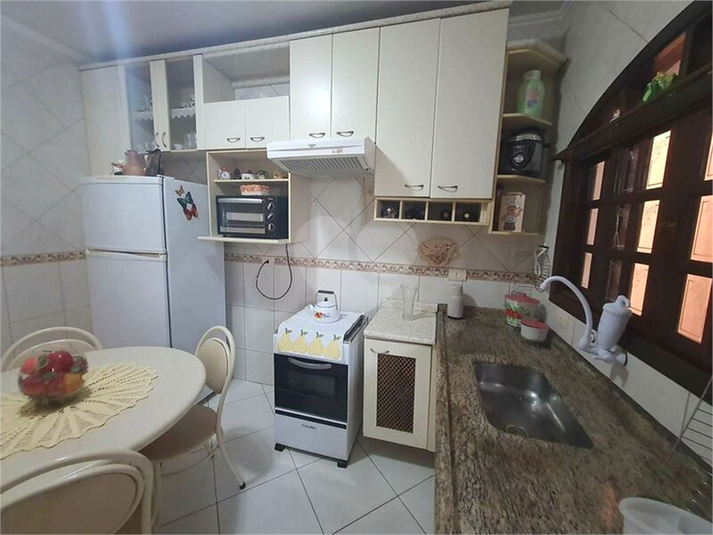 Foto REO1122930